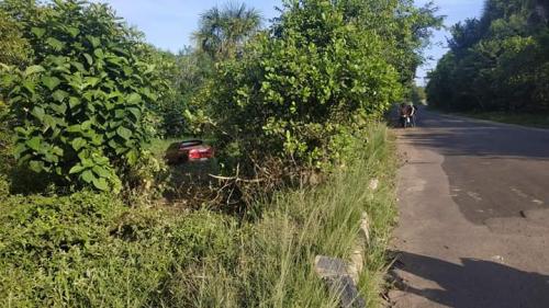 Homem morre em acidente na estrada do Macurani, em Parintins Homem morre em acidente na estrada do Macurani, em Parintins