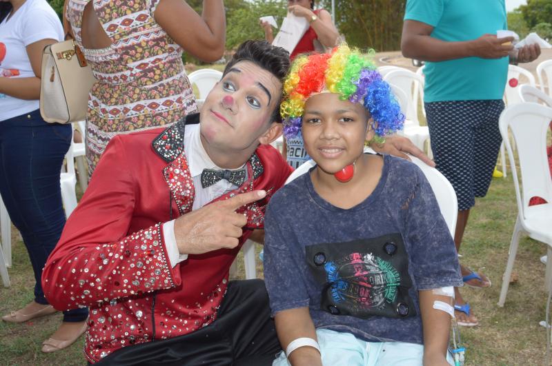 Circo leva alegria para crianças em tratamento no Hospital Regional de Santarém Circo leva alegria para crianças em tratamento no Hospital Regional de Santarém