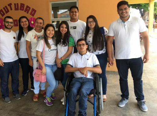 Primeiro estudante cadeirante de medicina da UEA enaltece saúde de Parintins Primeiro estudante cadeirante de medicina da UEA enaltece saúde de Parintins