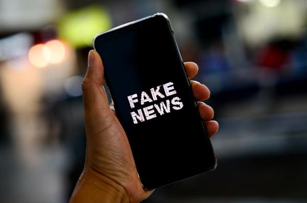 Nova Lei prevê de 2 a 8 anos de prisão para quem divulgar fake news Nova Lei prevê de 2 a 8 anos de prisão para quem divulgar fake news