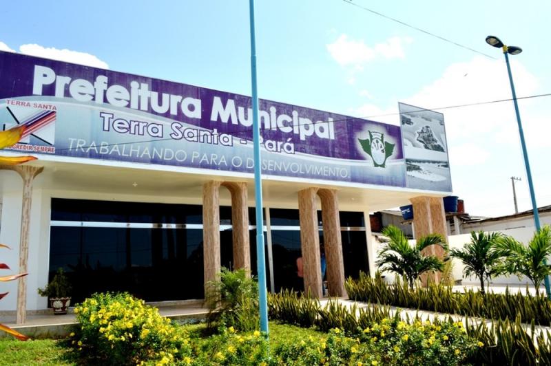 Prefeitura de Terra Santa lança concurso com 294 vagas e salários de até R$ 8 mil Prefeitura de Terra Santa lança concurso com 294 vagas e salários de até R$ 8 mil