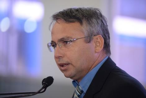 Alexandre Von tira Chiquinho da Umes e coloca Ney Santana na liderança do PSDB Alexandre Von tira Chiquinho da Umes e coloca Ney Santana na liderança do PSDB