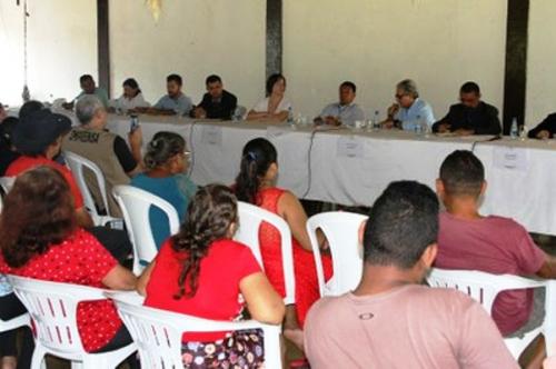 MPF media tratativas para regularização fundiária de vilas de Balbina, em Figueiredo (AM) MPF media tratativas para regularização fundiária de vilas de Balbina, em Figueiredo (AM)