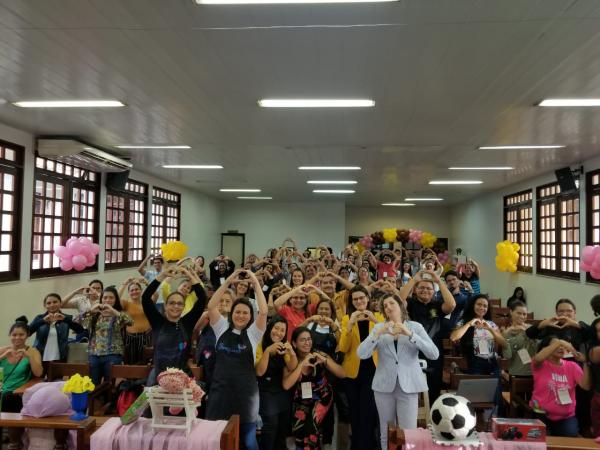 Justiça de Parintins promove curso de formação para pretendentes à adoção Justiça de Parintins promove curso de formação para pretendentes à adoção
