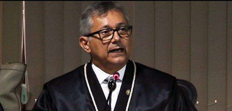 Procurador do Pará diz que 'Escravidão foi porque o índio não gosta de trabalhar, até hoje' Procurador do Pará diz que 'Escravidão foi porque o índio não gosta de trabalhar, até hoje'