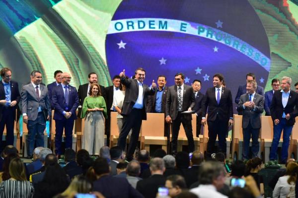 Wilson Lima e Bolsonaro abrem Feira de Sustentabilidade do PIM, em Manaus Wilson Lima e Bolsonaro abrem Feira de Sustentabilidade do PIM, em Manaus