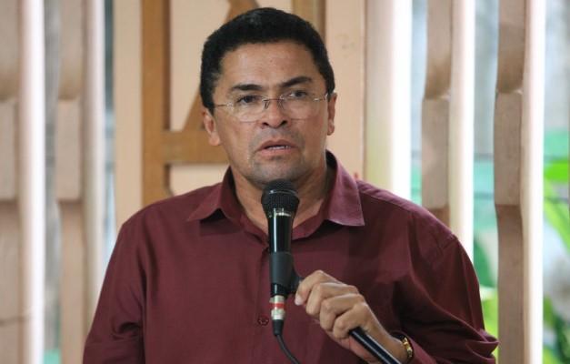 Câmara cassa mandato do prefeito de Alenquer (PA); vice assume Câmara cassa mandato do prefeito de Alenquer (PA); vice assume