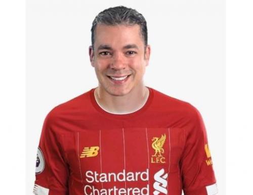 Torcida do Flamengo pede que Josué Neto torça para o Liverpool Torcida do Flamengo pede que Josué Neto torça para o Liverpool