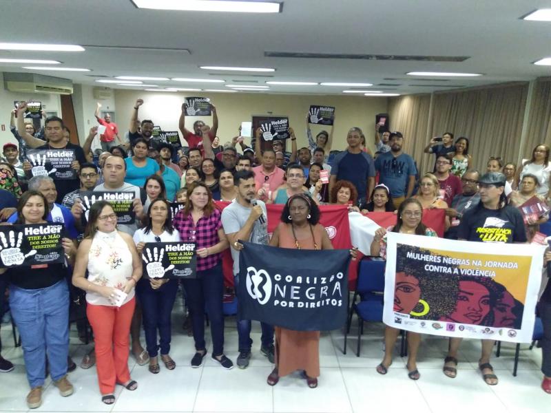 Contra Previdência de Helder, professores iniciam greve geral no Pará nesta terça (17) Contra Previdência de Helder, professores iniciam greve geral no Pará nesta terça (17)