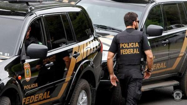Operação da PF prende líder de facção criminosa do AM na Bahia Operação da PF prende líder de facção criminosa do AM na Bahia