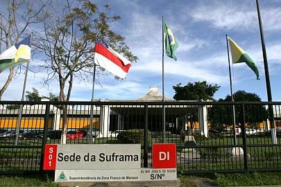 Bolsonaro não prorroga e baixa para 4% incetivos as indústrias de refrigerantes da ZFM Bolsonaro não prorroga e baixa para 4% incetivos as indústrias de refrigerantes da ZFM
