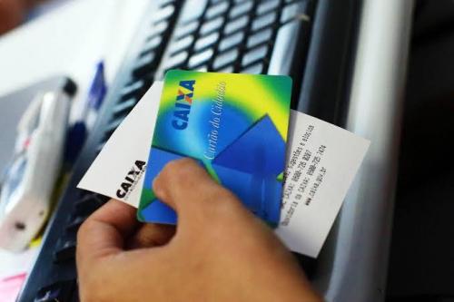 Caixa e Banco do Brasil começam a pagar hoje (16) abono do PIS/Pasep Caixa e Banco do Brasil começam a pagar hoje (16) abono do PIS/Pasep