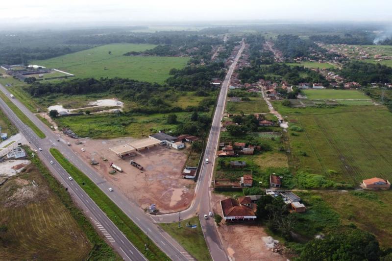 Pavimentada e sinalizada, PA-416 abre novas oportunidades para população da Vila de Americano Pavimentada e sinalizada, PA-416 abre novas oportunidades para população da Vila de Americano