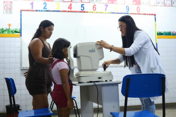 Mais de 2 mil atendimentos são realizados no primeiro Prefeitura + Presente de 2020 Mais de 2 mil atendimentos são realizados no primeiro Prefeitura + Presente de 2020