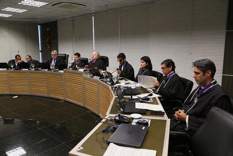Edital abre uma vaga para membro efetivo do TRE-AM na classe dos magistrados Edital abre uma vaga para membro efetivo do TRE-AM na classe dos magistrados