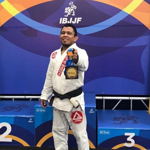 Parintinense Junior ‘Orelha’ é campeão europeu de Jiu-Jitsu, em Portugal Parintinense Junior ‘Orelha’ é campeão europeu de Jiu-Jitsu, em Portugal