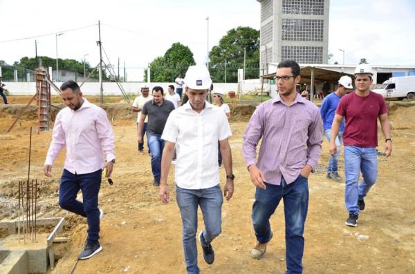 Quatro principais obras em Maués estão em processo de finalização, diz prefeito Quatro principais obras em Maués estão em processo de finalização, diz prefeito
