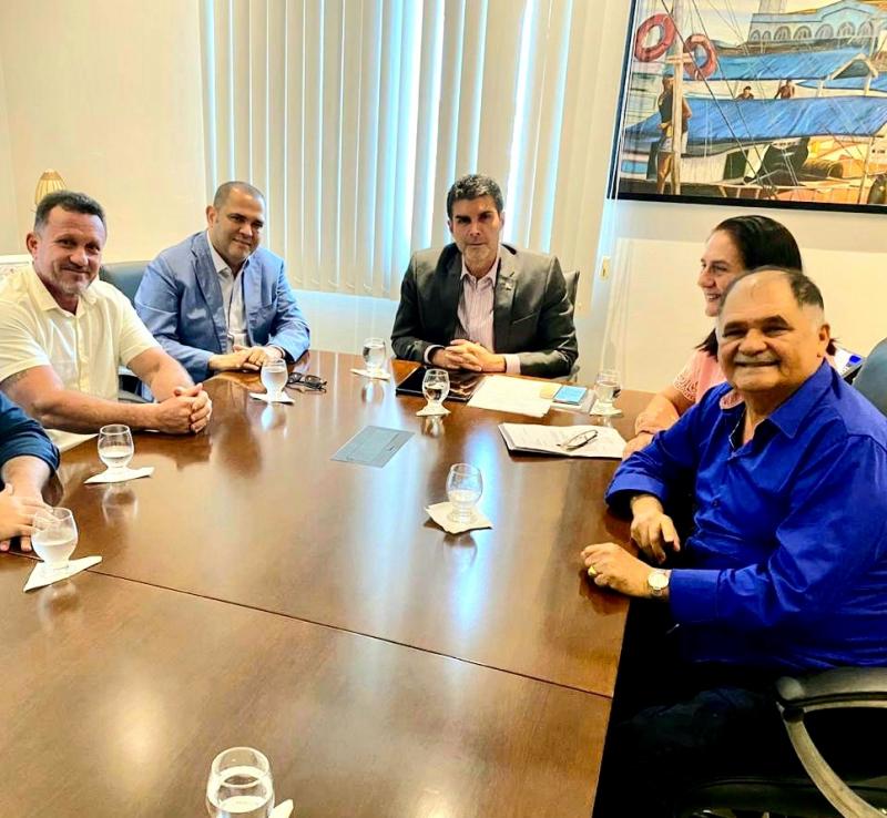 Após encontro com governador, dona Lucídia diz que Helder apoia candidatura a prefeita Após encontro com governador, dona Lucídia diz que Helder apoia candidatura a prefeita