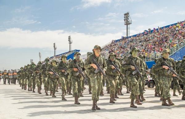 Marinha lança concurso com 960 vagas para Soldado Fuzileiro Naval Marinha lança concurso com 960 vagas para Soldado Fuzileiro Naval