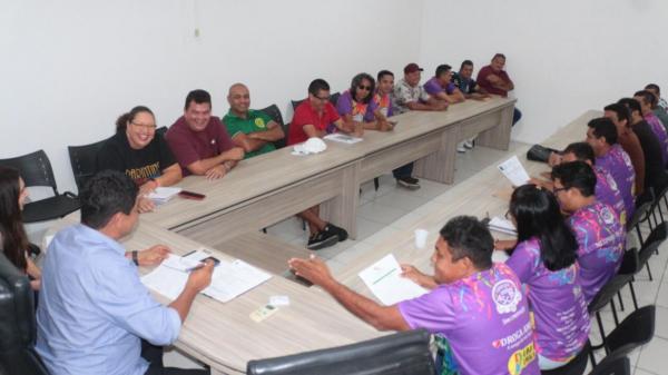 1º Feirão dos Blocos, em Parintins, será no dia 8 de fevereiro, no Ilha Verde 1º Feirão dos Blocos, em Parintins, será no dia 8 de fevereiro, no Ilha Verde