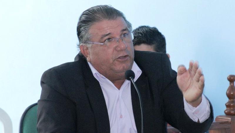 Presidente da Câmara de Óbidos é encontrado morto após cair de lancha Presidente da Câmara de Óbidos é encontrado morto após cair de lancha