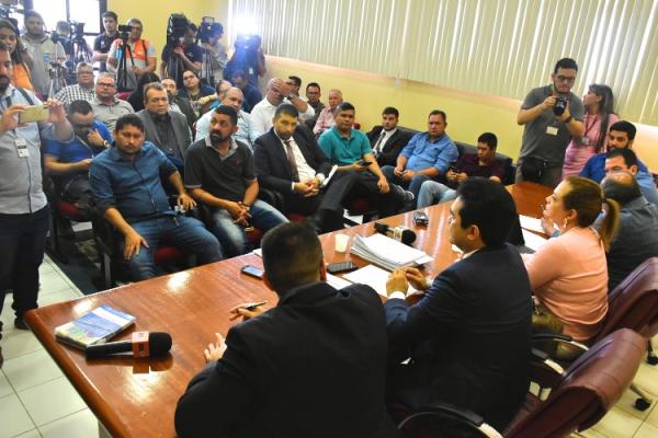 MPAM debate comércio de combustíveis com deputados, motoristas e órgãos, em Manaus MPAM debate comércio de combustíveis com deputados, motoristas e órgãos, em Manaus