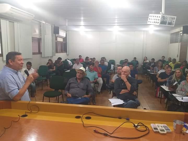 Além de Vanessa, Balieiro também é pré-candidato do PC do B a Prefeitura de Manaus Além de Vanessa, Balieiro também é pré-candidato do PC do B a Prefeitura de Manaus