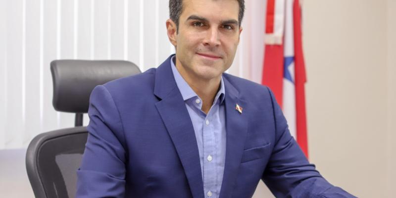 Helder inaugura obras hoje (07) e sábado em 11 cidades do Oeste do Pará Helder inaugura obras hoje (07) e sábado em 11 cidades do Oeste do Pará