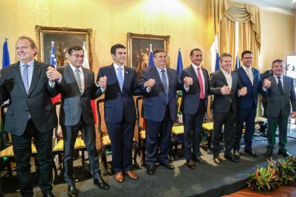 Presidente da Amazônia Legal pede que Bolsonaro inclua governadores no Conselho da Amazônia Presidente da Amazônia Legal pede que Bolsonaro inclua governadores no Conselho da Amazônia