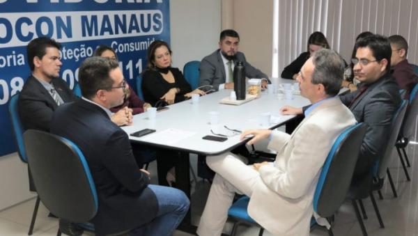 Procon Manaus garante desconto para mais de 650 universitários em negociação com faculdade Procon Manaus garante desconto para mais de 650 universitários em negociação com faculdade