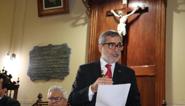 Presidente da Academia Amazonense de Letras faz abertura de conferência sobre Patrimônio Histórico Presidente da Academia Amazonense de Letras faz abertura de conferência sobre Patrimônio Histórico
