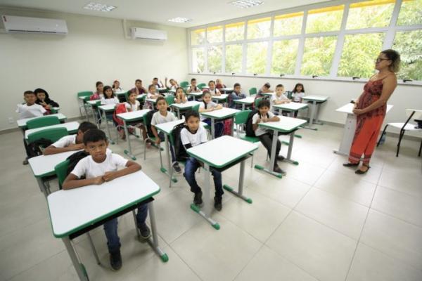 Rede municipal de Manaus reduziu em 84,4% o abandono escolar Rede municipal de Manaus reduziu em 84,4% o abandono escolar