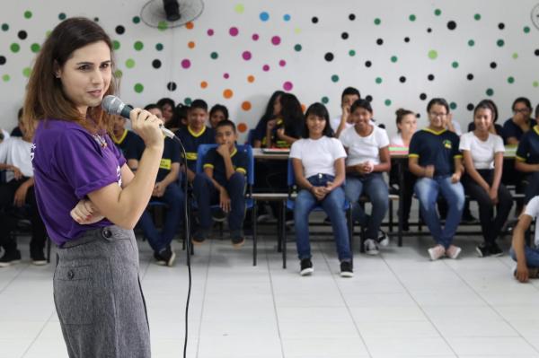 'Tocou no seu corpo sem seu consentimento? É importunação sexual', alerta defensora pública 'Tocou no seu corpo sem seu consentimento? É importunação sexual', alerta defensora pública
