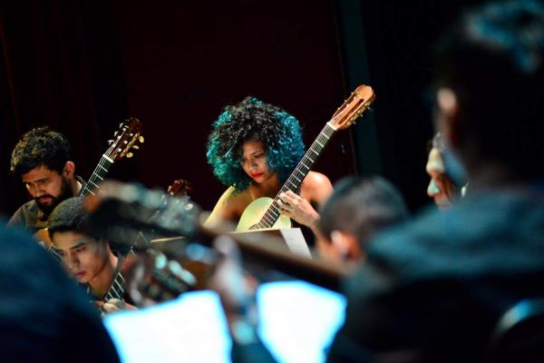 Orquestra de Violões do Amazonas realiza concerto 'Mistura Brasileira' Orquestra de Violões do Amazonas realiza concerto 'Mistura Brasileira'
