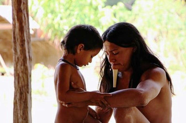 Justiça Federal condena missionário que distribuía armas de fogo a indígenas, no oeste do Pará Justiça Federal condena missionário que distribuía armas de fogo a indígenas, no oeste do Pará