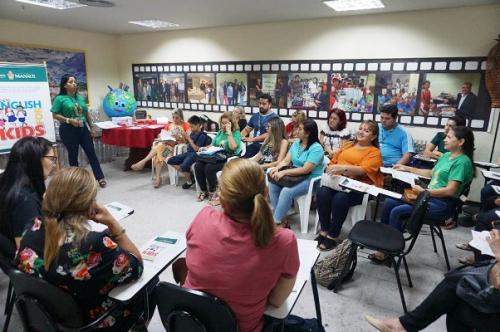 Prefeitura de Manaus beneficiará mais de 13 mil alunos com o projeto English For Kids em 2020 Prefeitura de Manaus beneficiará mais de 13 mil alunos com o projeto English For Kids em 2020