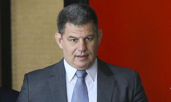 Ex-ministro Gustavo Bebianno, desafeto do clã Bolsonaro, morre após infarto fulminante Ex-ministro Gustavo Bebianno, desafeto do clã Bolsonaro, morre após infarto fulminante