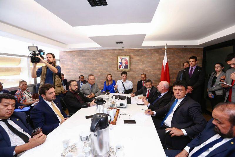 Helder pede apoio da bancada do PA para implantação da Zona Franca do Marajó Helder pede apoio da bancada do PA para implantação da Zona Franca do Marajó