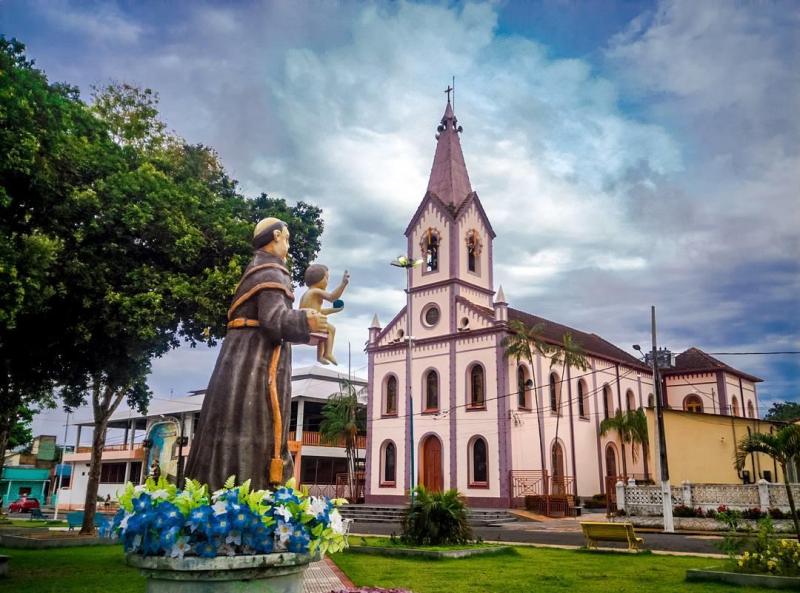 Oriximiná já vive toque de recolher, de 22h às 5h, por tempo indeterminado Oriximiná já vive toque de recolher, de 22h às 5h, por tempo indeterminado