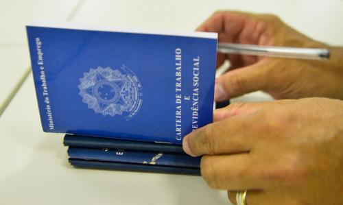 Trabalhador poderá solicitar o seguro-desemprego 100% on-line Trabalhador poderá solicitar o seguro-desemprego 100% on-line