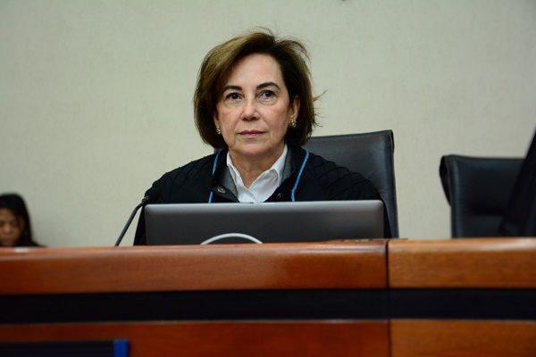 Governo do AM vai recorrer da decisão do TRF1 que autorizou volta do transporte fluvial Governo do AM vai recorrer da decisão do TRF1 que autorizou volta do transporte fluvial