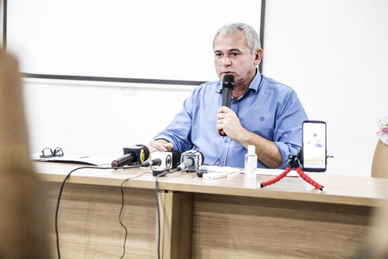 Nélio prorroga medidas temporárias de enfrentamento à Covid-19, em Santarém Nélio prorroga medidas temporárias de enfrentamento à Covid-19, em Santarém