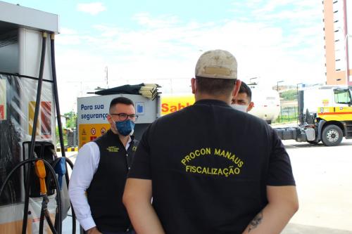 Prefeitura de Manaus vai à Justiça contra postos e distribuidoras de gasolina Prefeitura de Manaus vai à Justiça contra postos e distribuidoras de gasolina