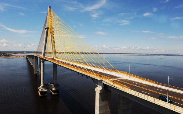 Transporte de passageiros na ponte Rio Negro está proibido por 15 dias Transporte de passageiros na ponte Rio Negro está proibido por 15 dias
