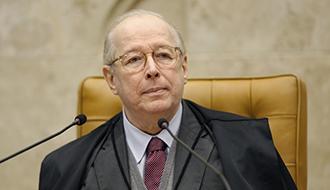 Por acusações de Moro, Celso de Mello abre inquérito no STF contra Bolsonaro Por acusações de Moro, Celso de Mello abre inquérito no STF contra Bolsonaro