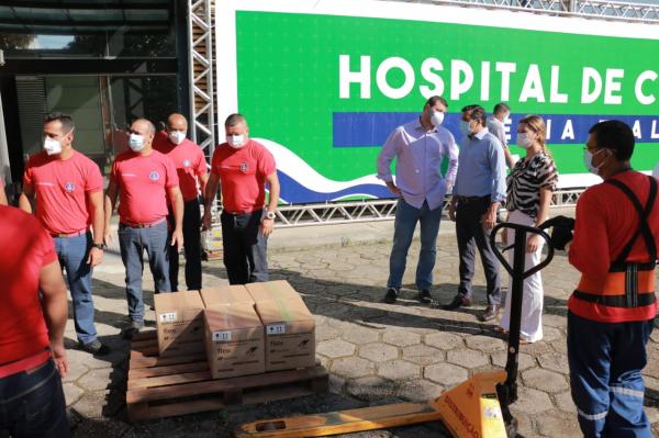 Wilson Lima acompanha preparação de ala indígena no Hospital de Combate à Covid-19, na Nilton Lins Wilson Lima acompanha preparação de ala indígena no Hospital de Combate à Covid-19, na Nilton Lins