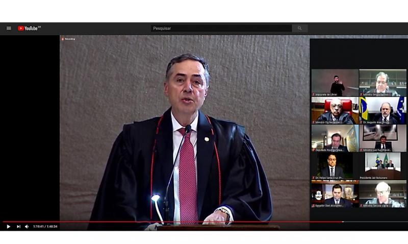 Barroso toma posse como presidente do TSE, em cerimônia virtual Barroso toma posse como presidente do TSE, em cerimônia virtual