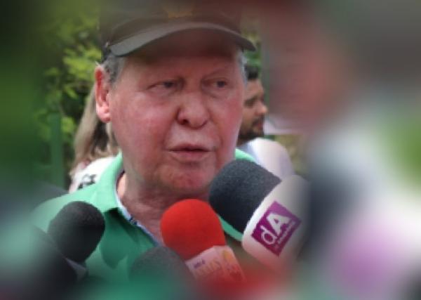 Prefeito de Manaus é contra reabertura do comércio: 'temo por uma segunda onda' Prefeito de Manaus é contra reabertura do comércio: 'temo por uma segunda onda'
