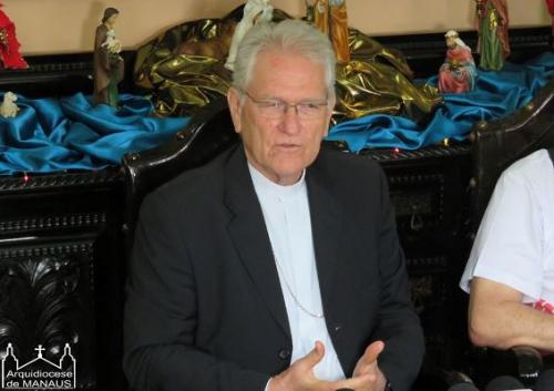 Arcebispo de Manaus diz que missas presenciais estão suspensas por mais 30 dias Arcebispo de Manaus diz que missas presenciais estão suspensas por mais 30 dias