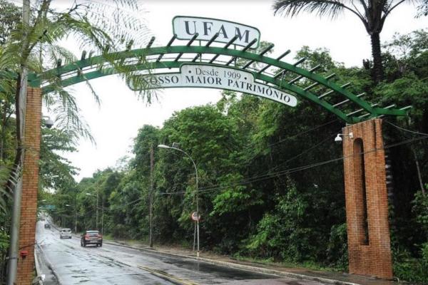 Ufam investiga denúncia de fraude em cota racial e pode cancelar matrículas Ufam investiga denúncia de fraude em cota racial e pode cancelar matrículas